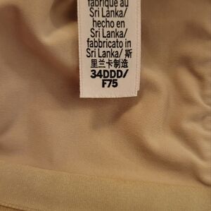 Victorias Secret T-Shirt Lightly Lined Wireless Bra